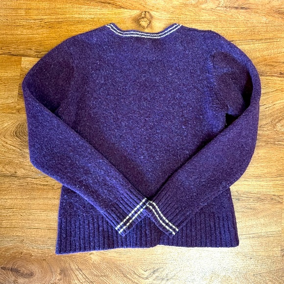 Abercrombie & Fitch Sweater - Picture 8 of 10